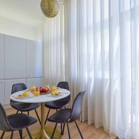 Apartment Portucale ! Ajuda Muse With Terrace & Ac