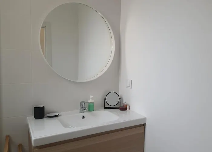 Appartement Exotic Fusion: Coffee & Radio